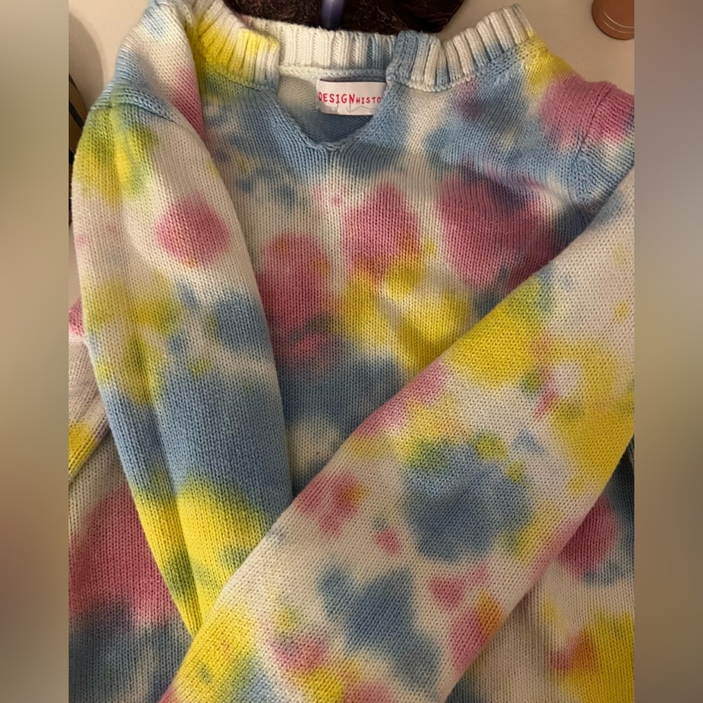 tie dye sweater